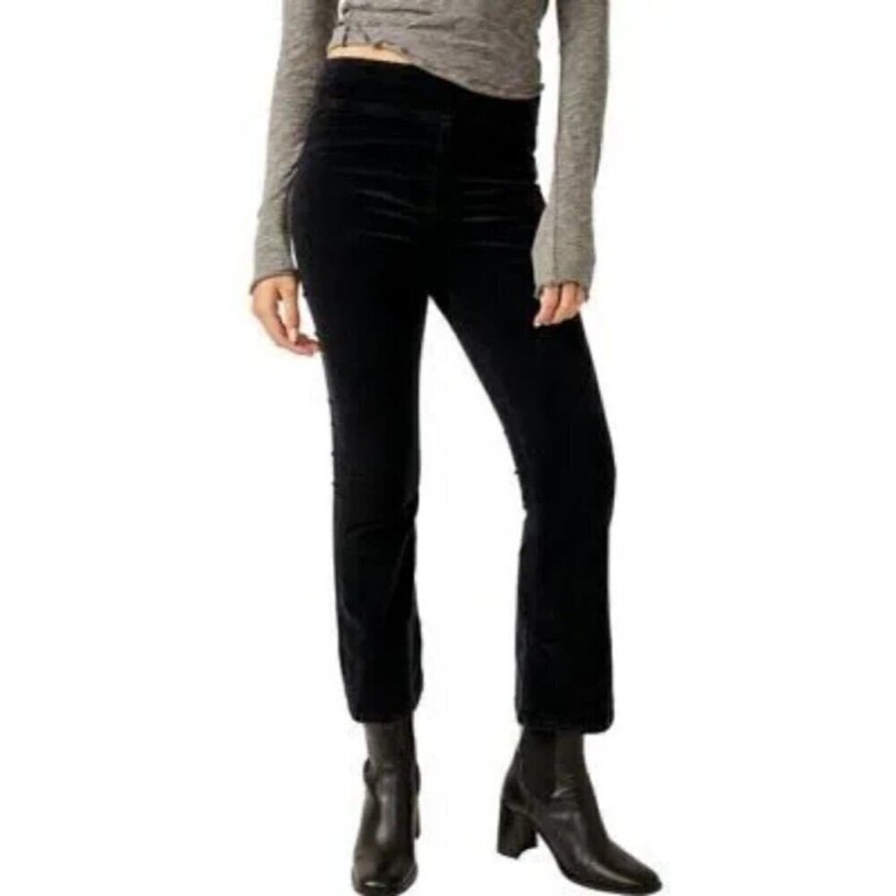 NEW FREE PEOPLE IN MY FEELINGS STRETCH BLACK VELVETEEN CROP BOOTCUT JEANS LARGE